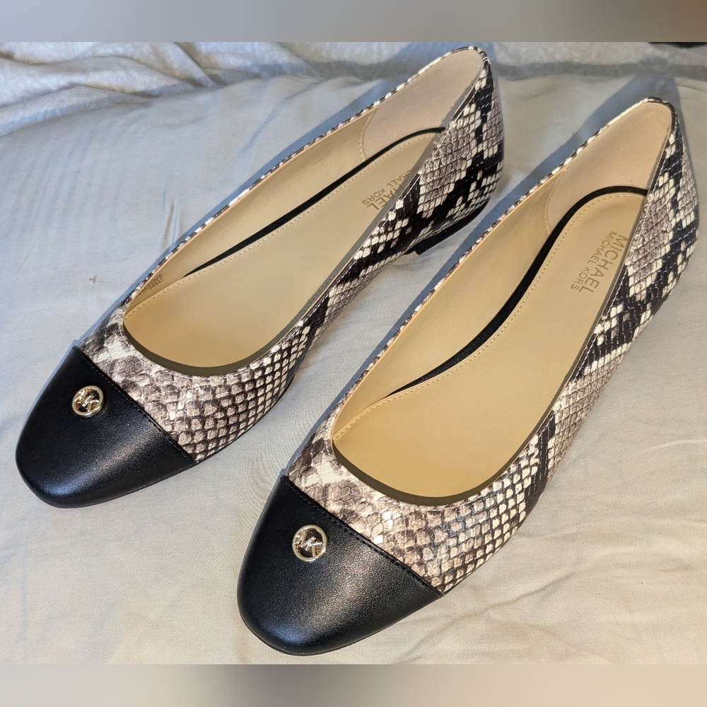 Michael Kors Cap Top Ballet Women's Flats - New Size 7.5